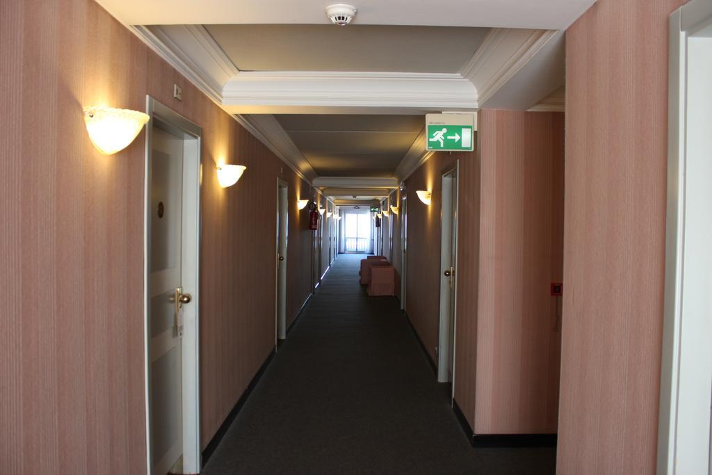 ホテル エスプラナーデ ペスカーラ エクステリア 写真